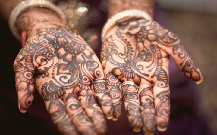 henna, giving